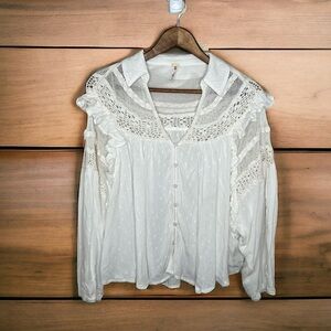 NWOT Free People Veronica Crochet Oversized Dot Ruffles Romantic Blouse Top